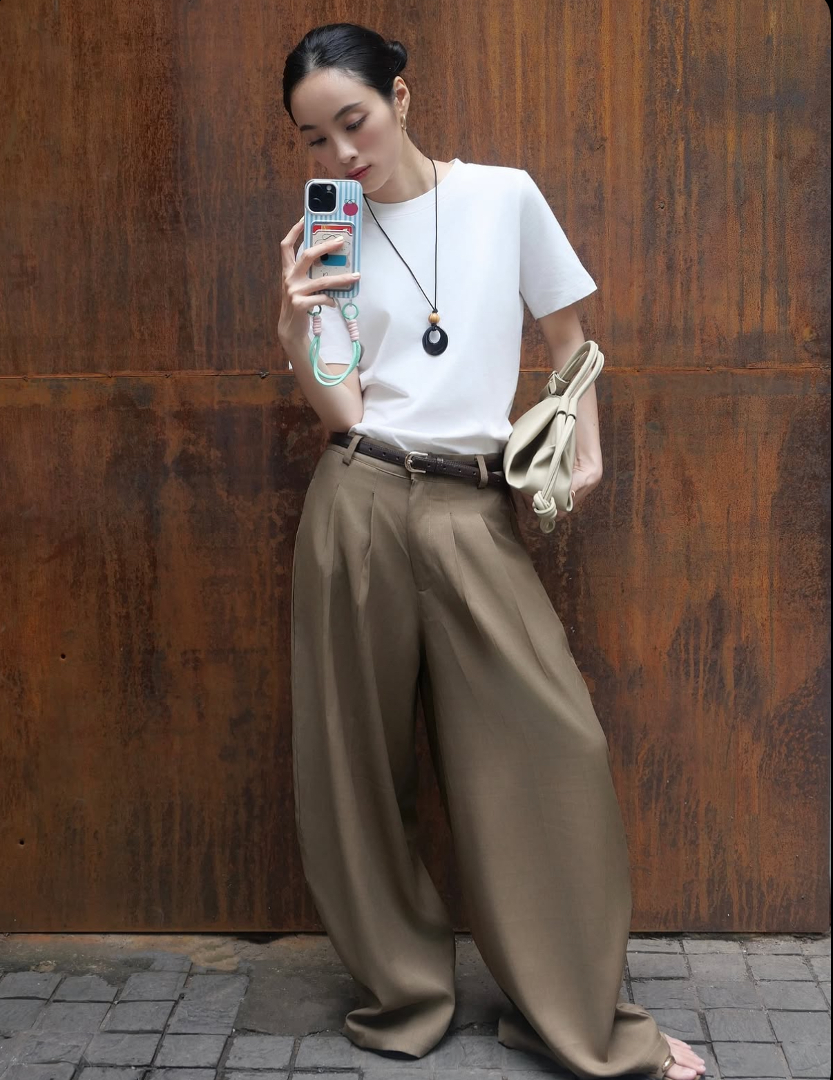 TUYÊN 南瓜褲 Ruby Suit Pants