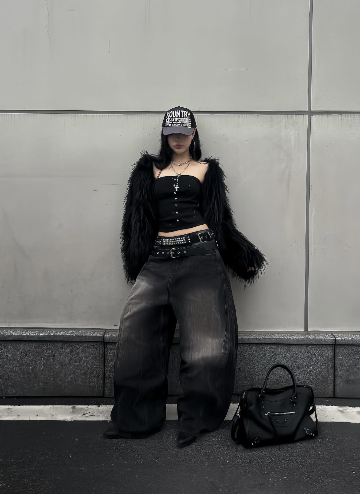 Wash Breakage Baggy Jeans